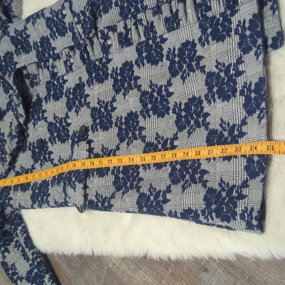 Halogen Ruffle Front Topper Coat ~ Euc - image 7